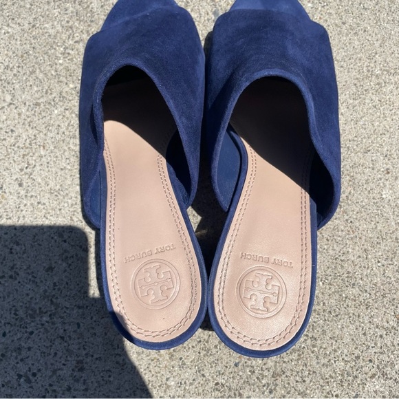 EUC Tory Burch Peep Mule Sandals Navy Blue Suede Size 7.5 - Picture 9 of 13